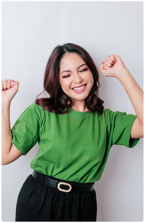 <p>Pim Phitchaninee</p>
